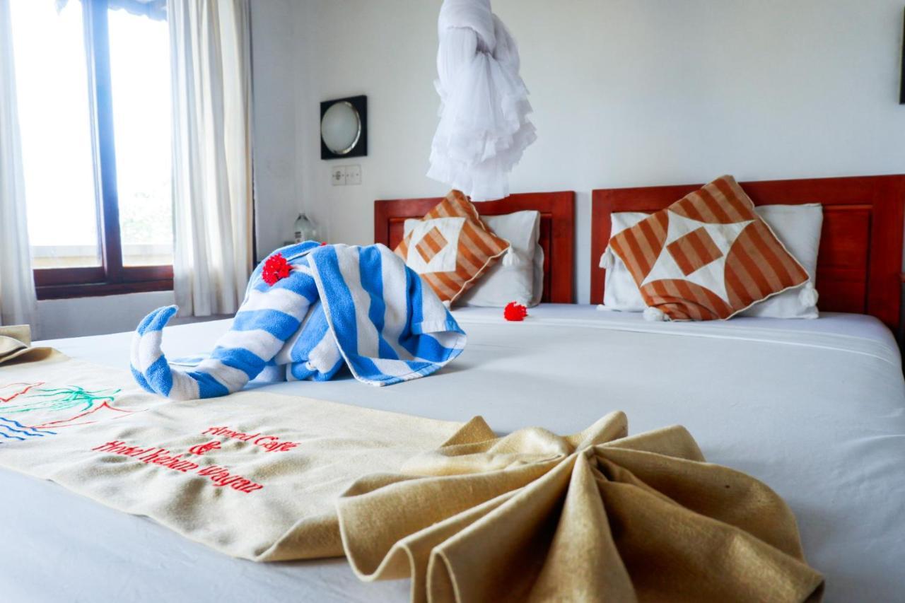 Amed Cafe & Hotel Kebun Wayan Экстерьер фото