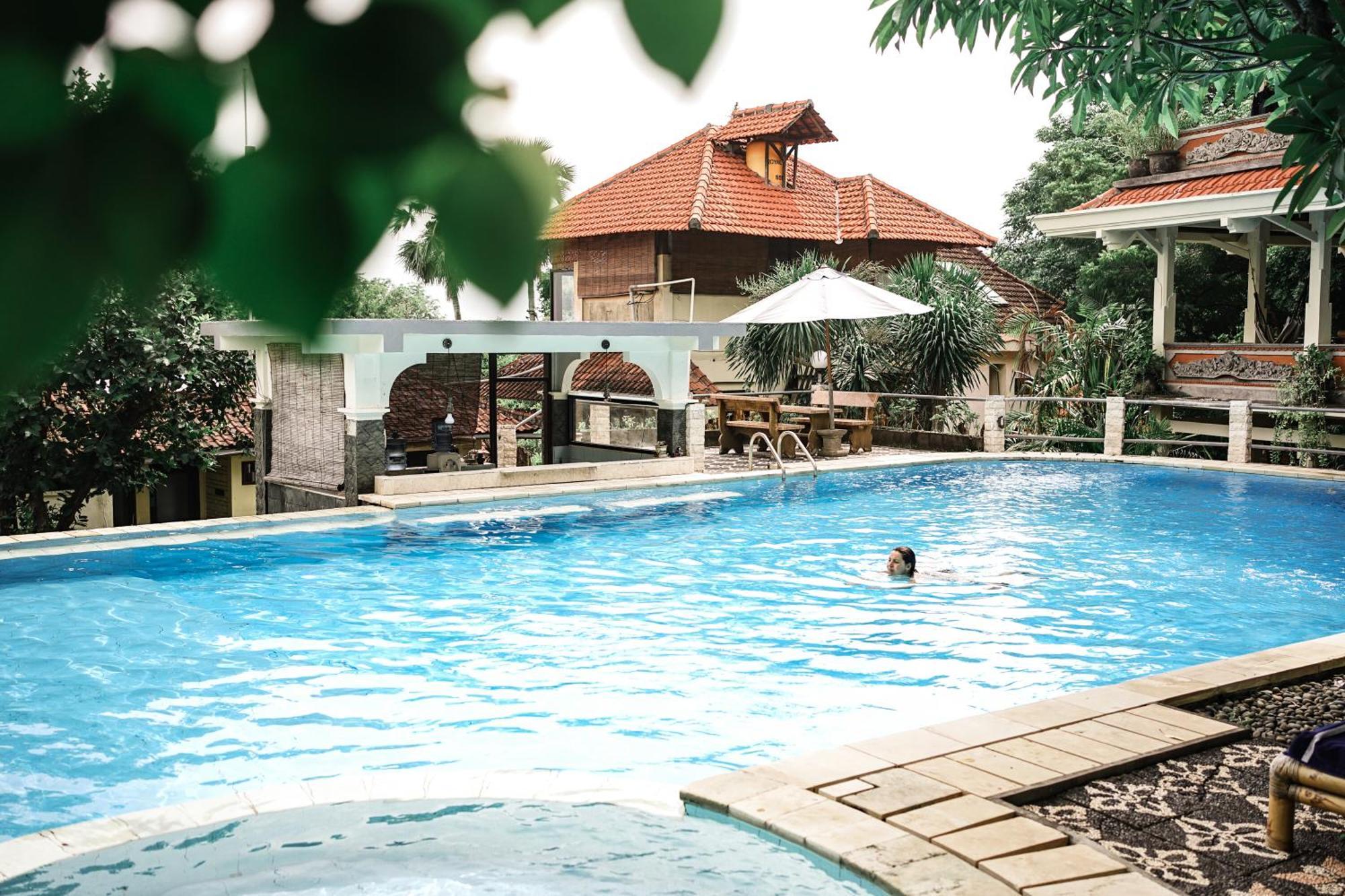 Amed Cafe & Hotel Kebun Wayan Экстерьер фото