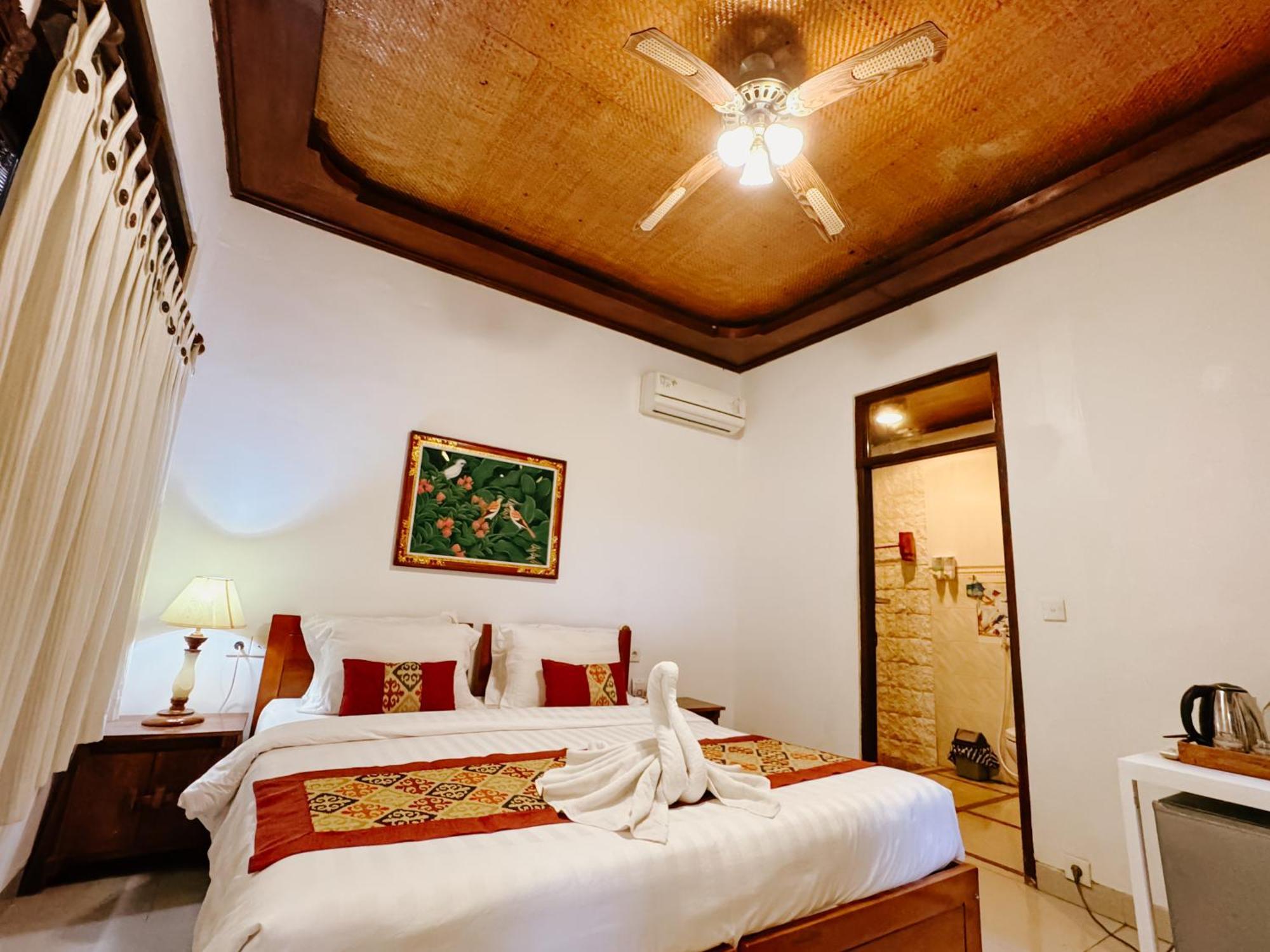 Amed Cafe & Hotel Kebun Wayan Экстерьер фото