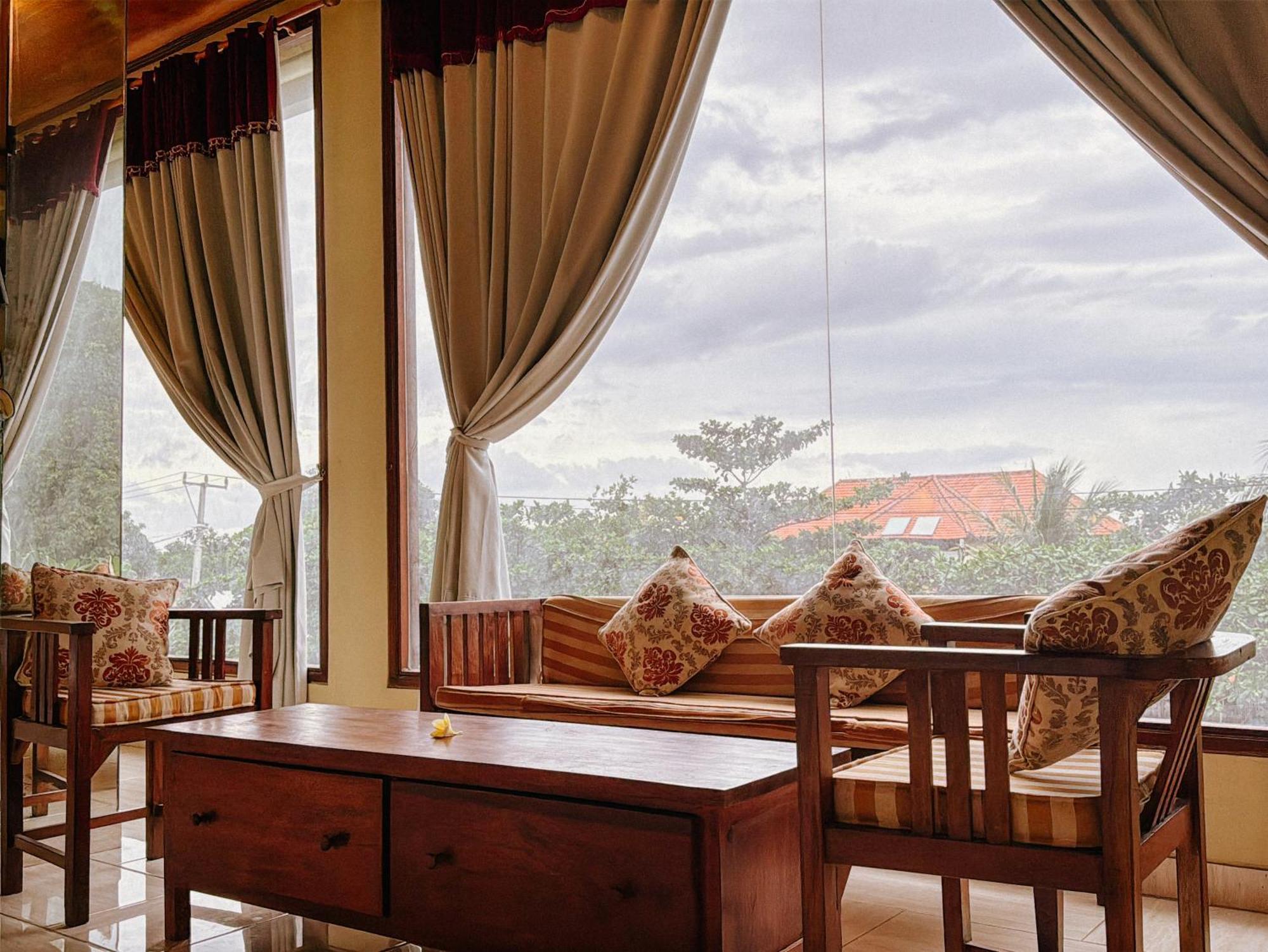Amed Cafe & Hotel Kebun Wayan Экстерьер фото