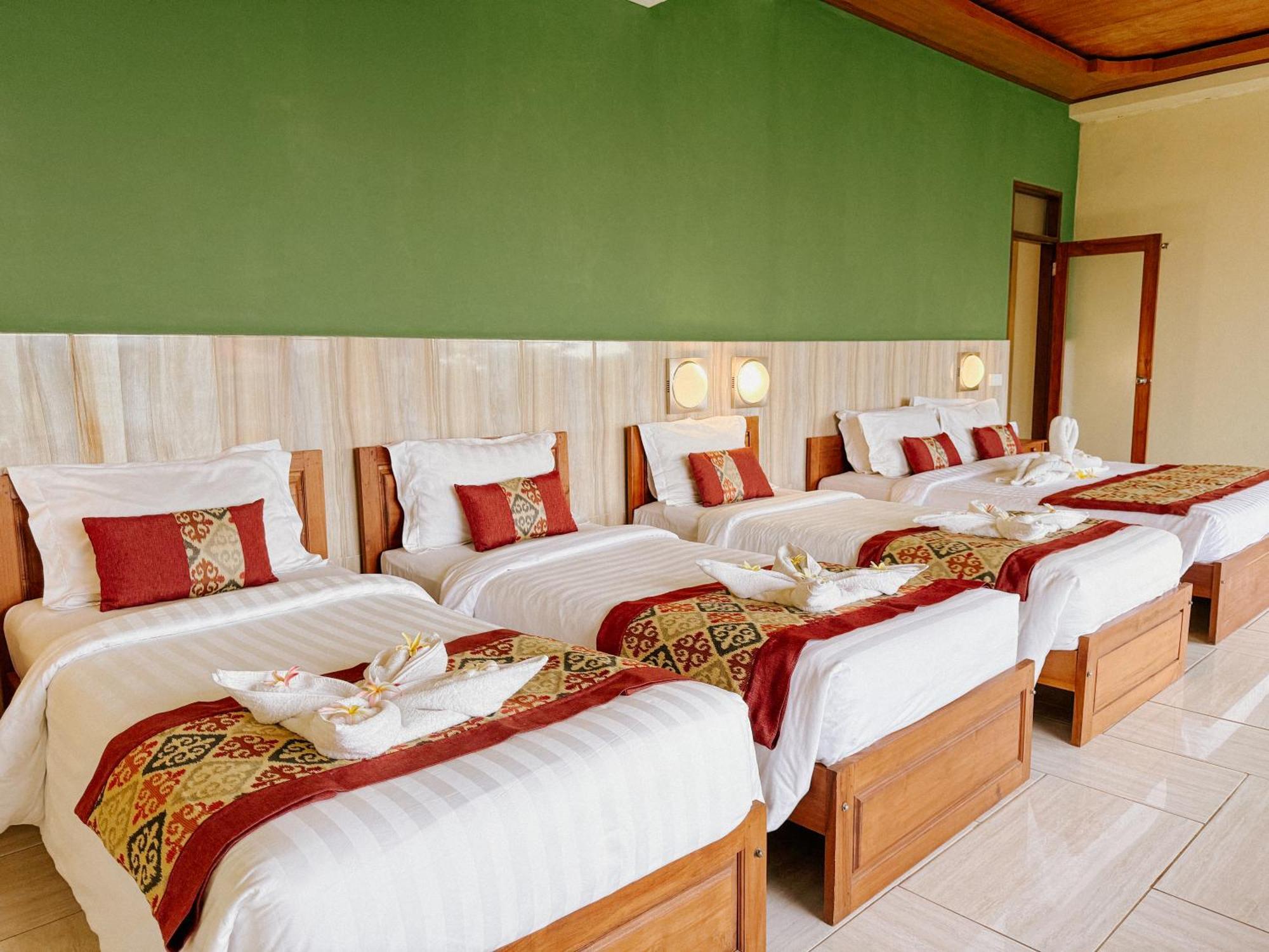 Amed Cafe & Hotel Kebun Wayan Экстерьер фото