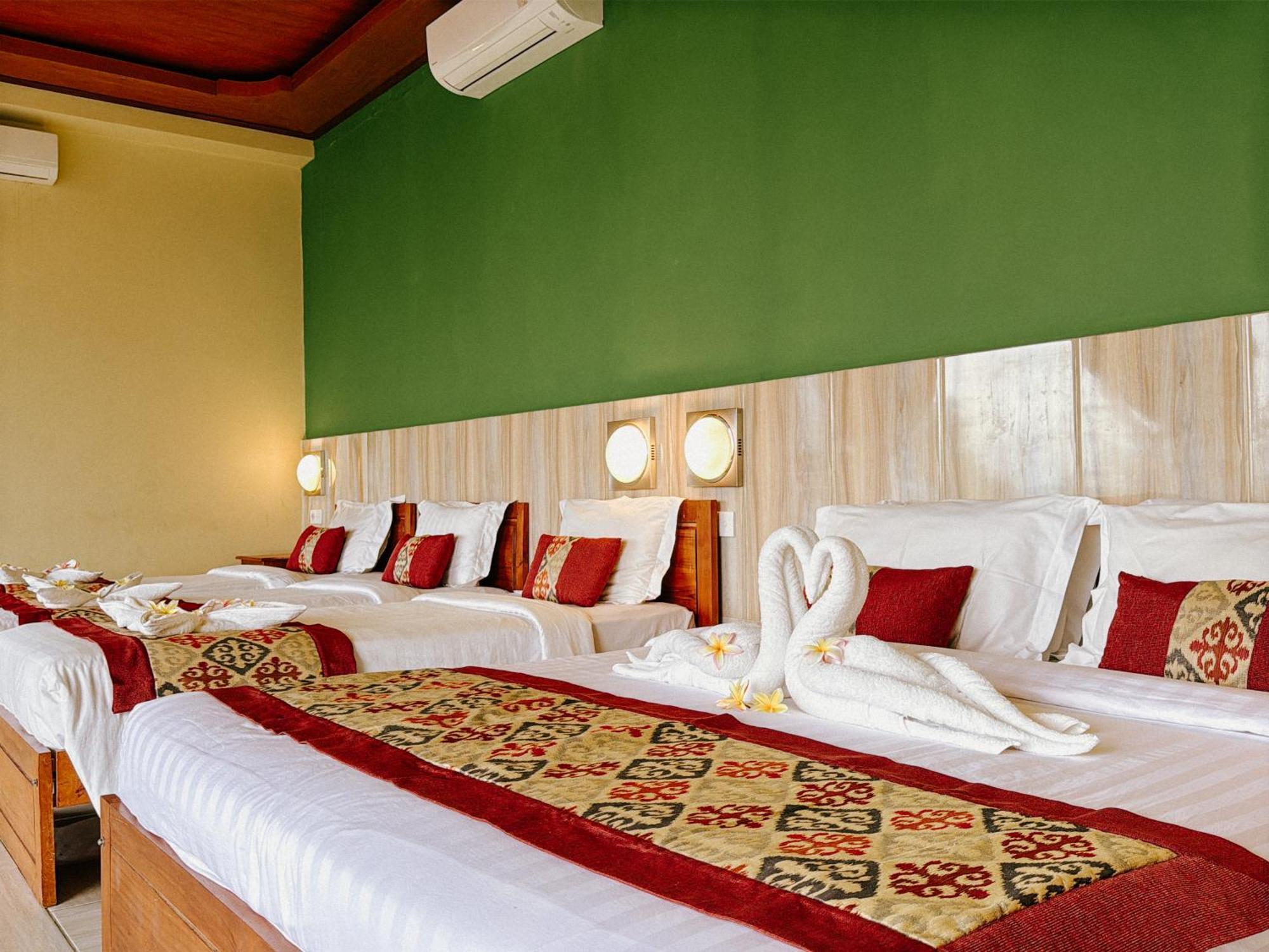 Amed Cafe & Hotel Kebun Wayan Экстерьер фото